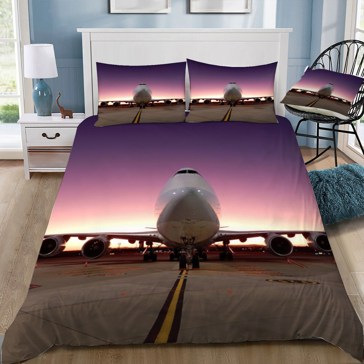 Cathay Pacific 747- Freighter at Dawn Doona / Duvet Cover and 2 Pillow Slips